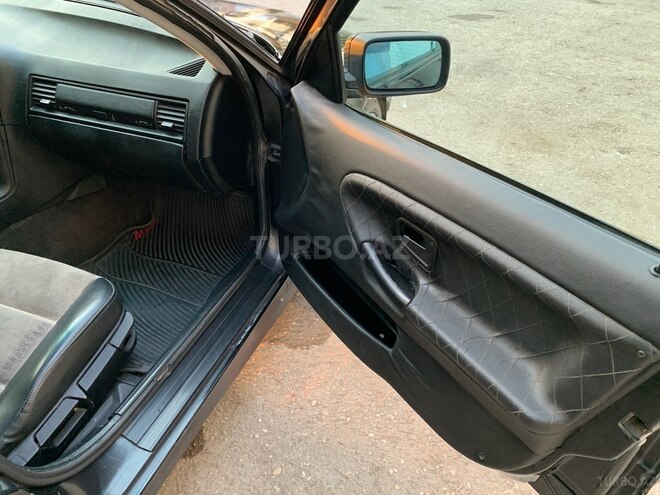 BMW 318 1993, 360,000 km - 1.8 л - Bakı