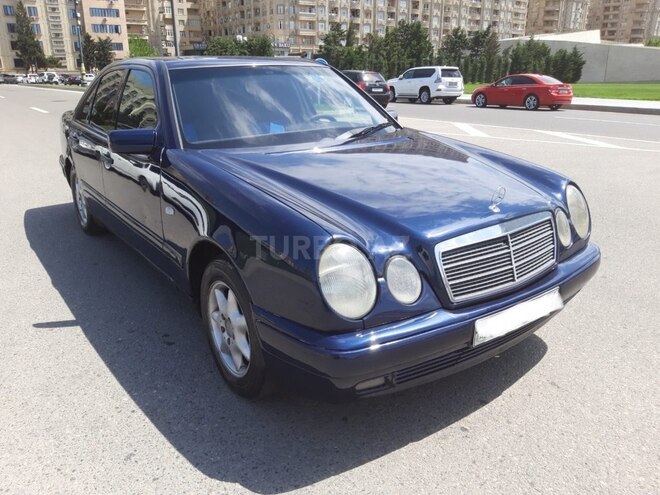 Mercedes E 200 1997, 217,426 km - 2.0 l - Bakı