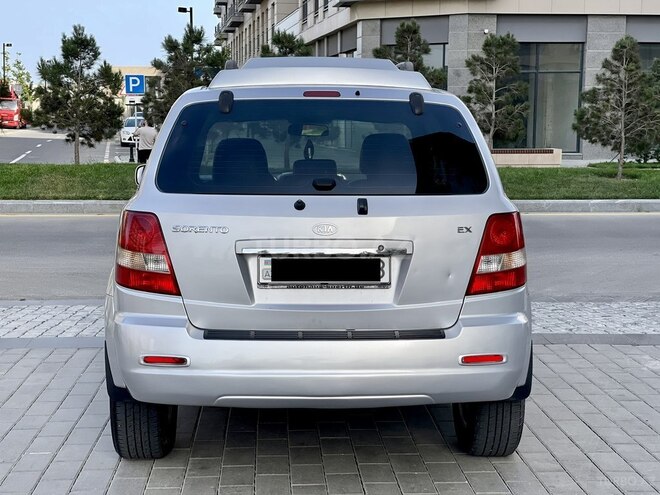 Kia Sorento 2004, 286,000 km - 2.5 л - Bakı