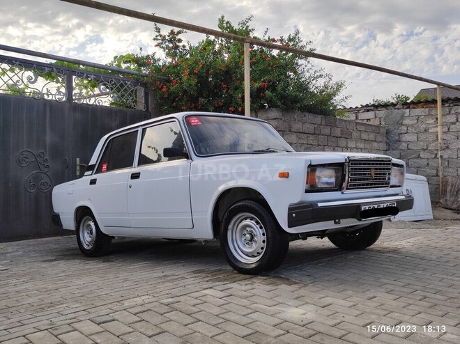 LADA (VAZ) 2107 2005, 152,000 km - 1.6 л - Bakı