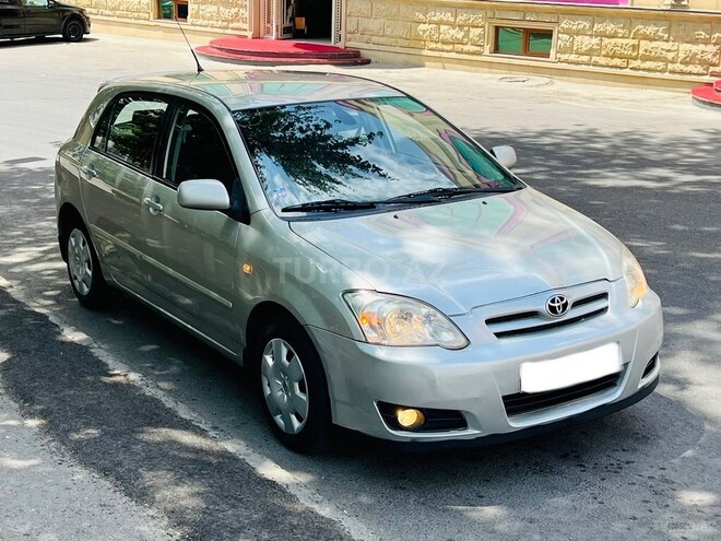 Toyota Corolla 2005, 223,569 km - 1.4 l - Bakı