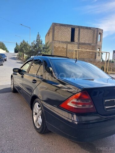 Mercedes C 220 2003, 275,032 km - 2.2 l - Bakı