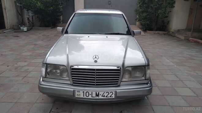 Mercedes E 200 1994, 300,000 km - 2.0 l - Bakı