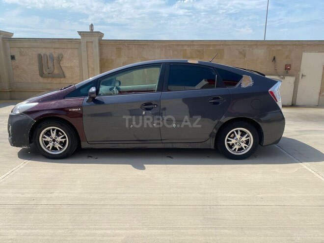 Toyota Prius 2009, 266,000 km - 1.8 l - Bakı