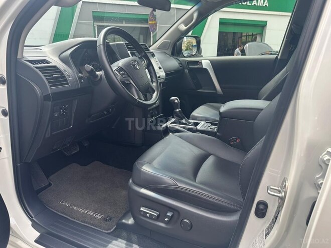 Toyota Prado 2021, 7,800 km - 2.7 л - Bakı