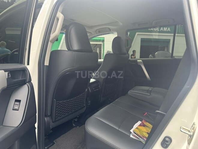 Toyota Prado 2021, 7,800 km - 2.7 л - Bakı
