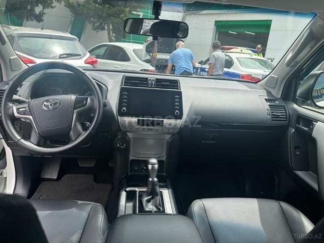 Toyota Prado 2021, 7,800 km - 2.7 л - Bakı