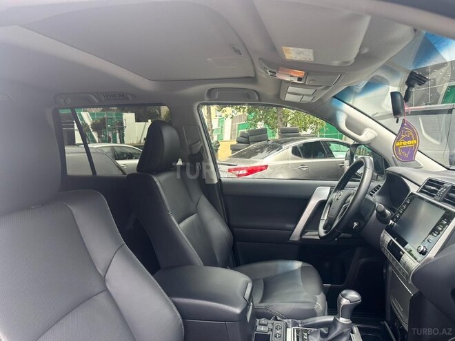 Toyota Prado 2021, 7,800 km - 2.7 л - Bakı