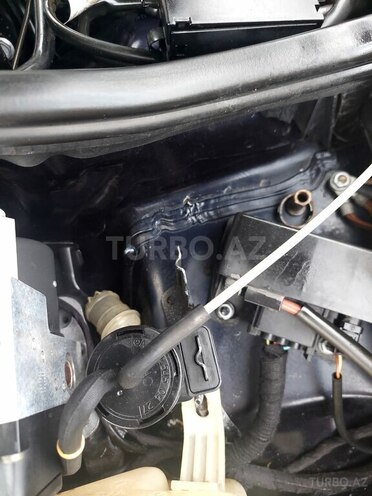Mercedes E 270 2000, 352,000 km - 2.7 l - Goranboy