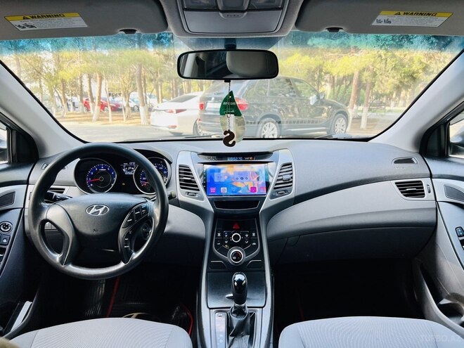 Hyundai Elantra 2014, 193,121 km - 1.8 l - Bakı