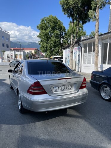 Mercedes C 240 2000, 200,000 km - 2.6 l - Zaqatala