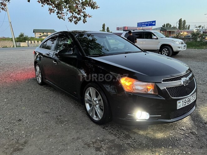 Chevrolet Cruze 2011, 261,489 km - 1.4 l - Füzuli