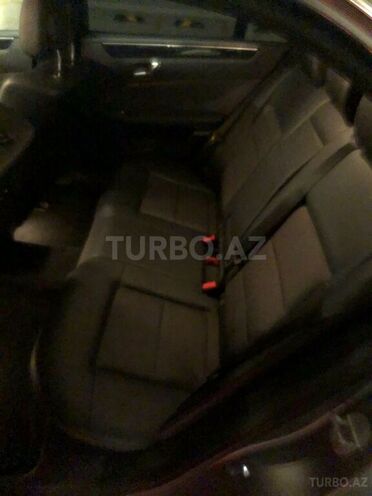 Mercedes E 200 2012, 208,000 km - 2.2 l - Bakı