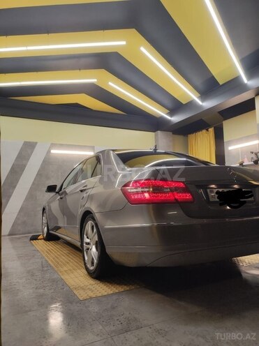Mercedes E 200 2012, 208,000 km - 2.2 l - Bakı