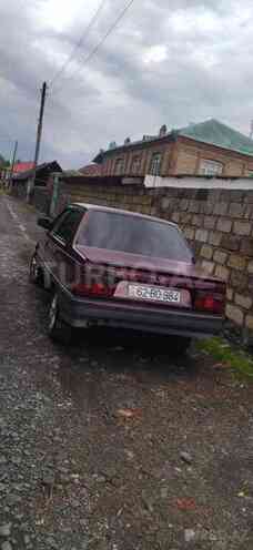 Renault  1996, 284,000 km - 1.4 l - Zaqatala