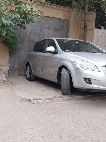 Kia Ceed 2007, 250,000 km - 1.4 l - Bakı