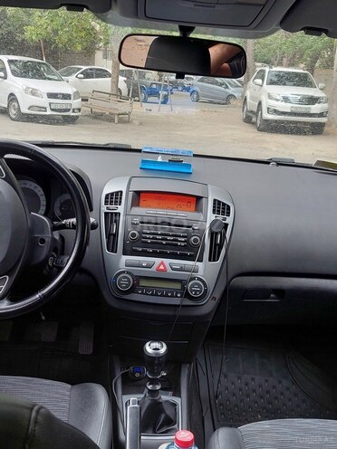 Kia Ceed 2007, 250,000 km - 1.4 l - Bakı