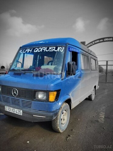 Mercedes 208 D 1992, 740,000 km - 2.9 l - Hacıqabul