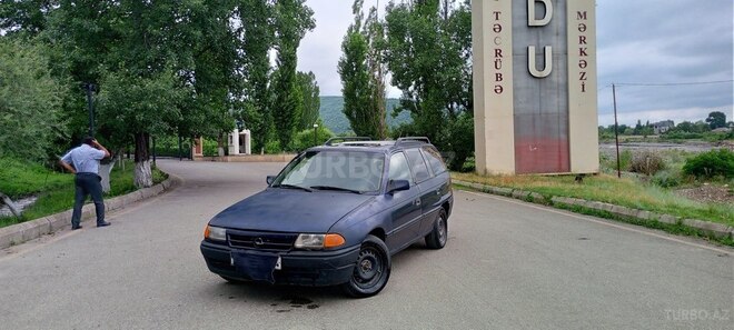 Opel Astra 1995, 252,395 km - 1.7 l - Quba