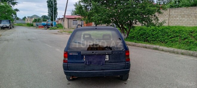 Opel Astra 1995, 252,395 km - 1.7 l - Quba
