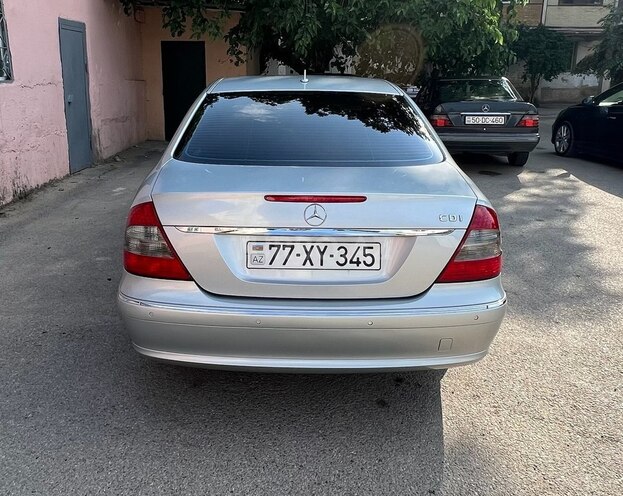 Mercedes E 220 2008, 186,000 km - 2.2 l - Sumqayıt