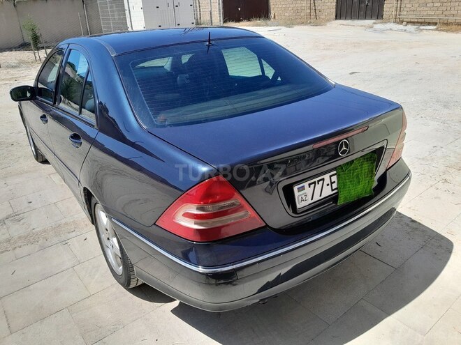 Mercedes C 180 2001, 270,000 km - 1.8 l - Bakı