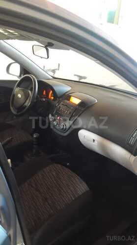 Kia Ceed 2009, 242,000 km - 1.4 l - Gəncə