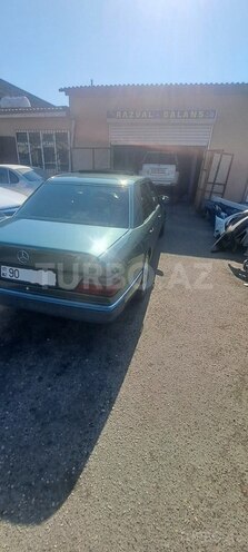 Mercedes E 200 1991, 400,000 km - 2.0 l - Bakı