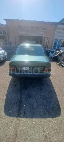 Mercedes E 200 1991, 400,000 km - 2.0 l - Bakı