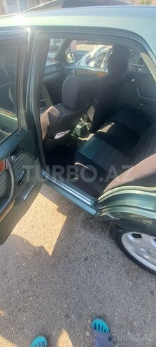Mercedes E 200 1991, 400,000 km - 2.0 l - Bakı