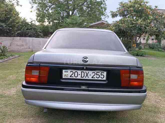 Opel Vectra 1995, 395,000 km - 1.8 l - Zaqatala