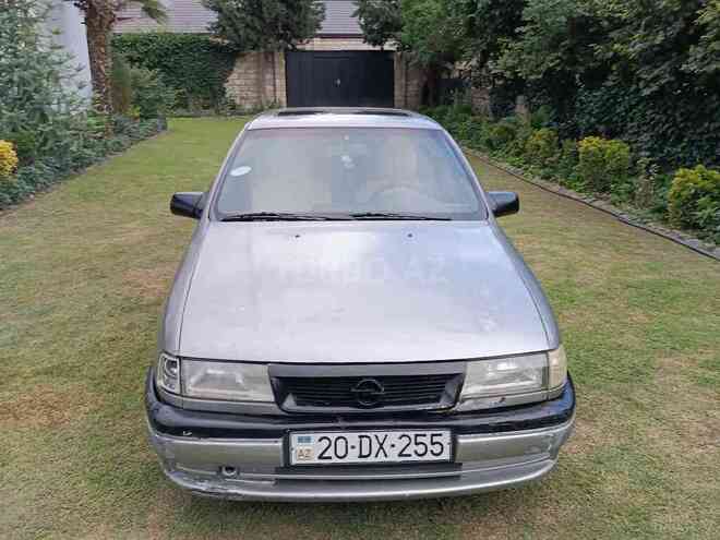 Opel Vectra 1995, 395,000 km - 1.8 l - Zaqatala