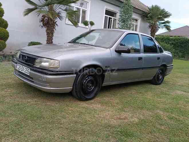 Opel Vectra 1995, 395,000 km - 1.8 l - Zaqatala