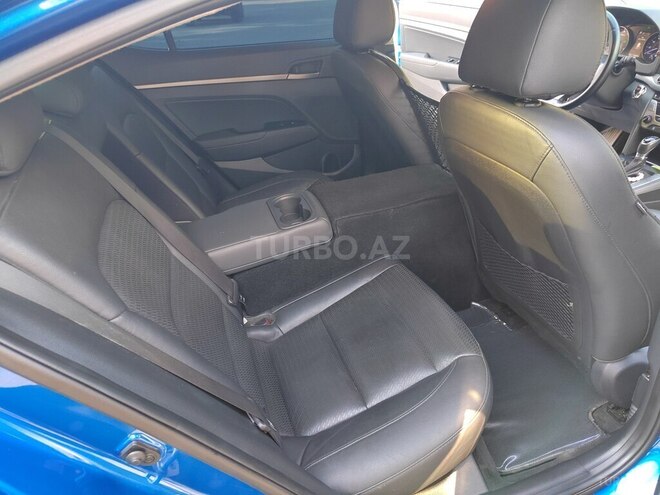 Hyundai Elantra 2017, 186,330 km - 2.0 l - Mingəçevir
