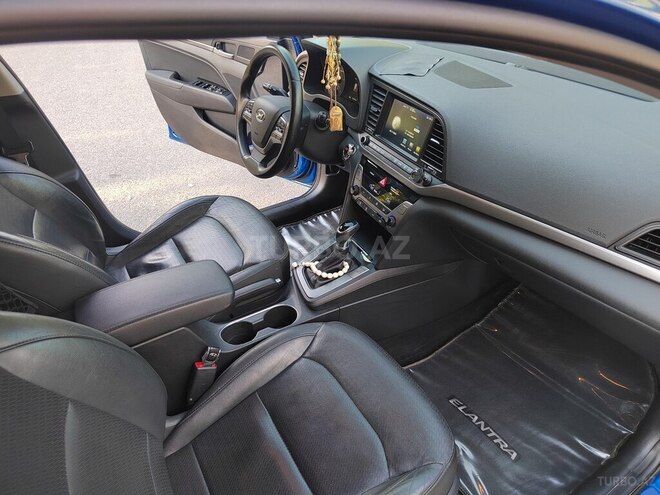 Hyundai Elantra 2017, 186,330 km - 2.0 l - Mingəçevir