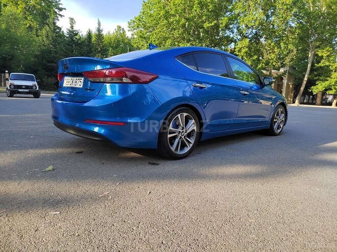 Hyundai Elantra 2017, 186,330 km - 2.0 l - Mingəçevir