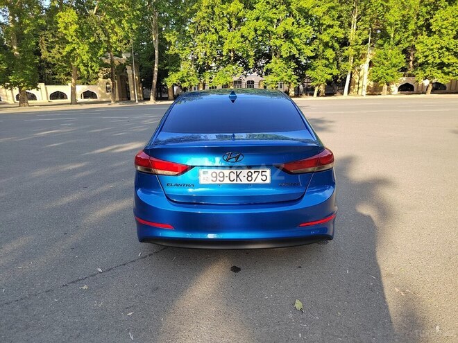 Hyundai Elantra 2017, 186,330 km - 2.0 l - Mingəçevir