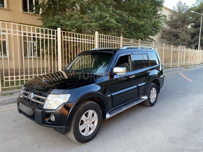 Mitsubishi Pajero 2007, 193,000 km - 3.0 л - Bakı