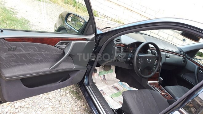 Mercedes E 200 2000, 227,709 km - 2.0 l - Gəncə