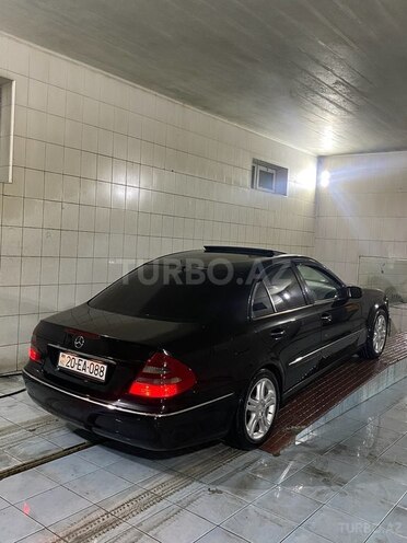Mercedes E 220 2003, 386,500 km - 2.2 л - Bakı