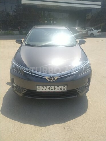 Toyota Corolla 2017, 90,000 km - 1.6 l - Bakı