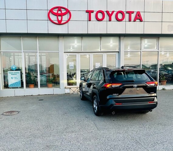 Toyota RAV4 2023, 0 km - 2.5 l - Bakı