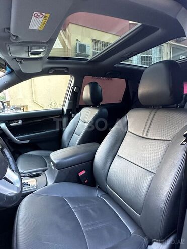 Kia Sorento 2011, 227,000 km - 2.0 л - Bakı