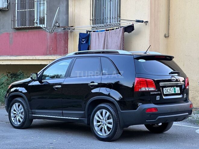Kia Sorento 2011, 227,000 km - 2.0 л - Bakı