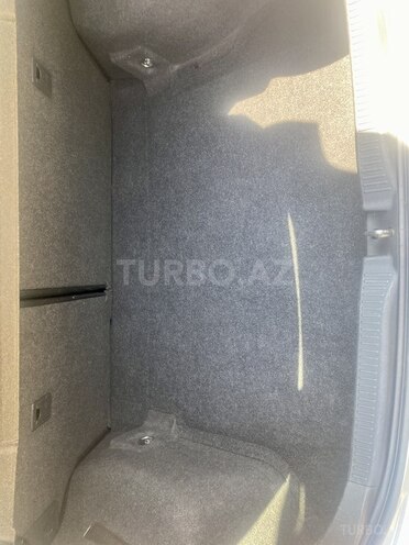 Toyota Auris 2011, 190,000 km - 1.4 l - Bakı