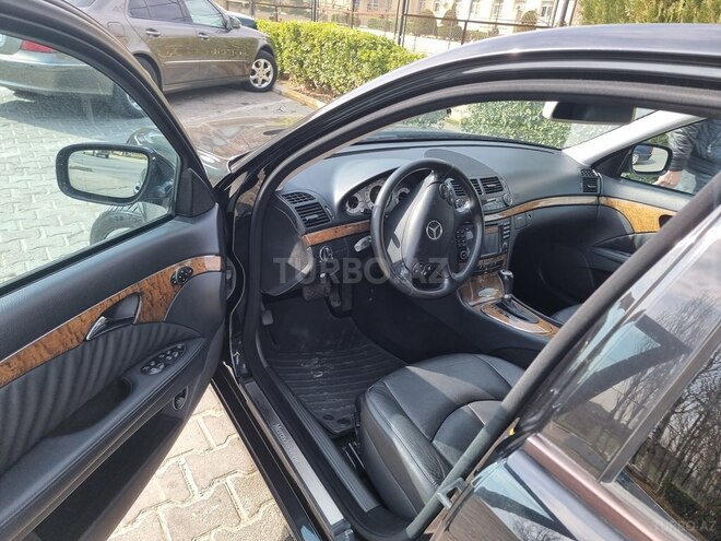 Mercedes E 220 2008, 290,000 km - 2.2 l - Bakı