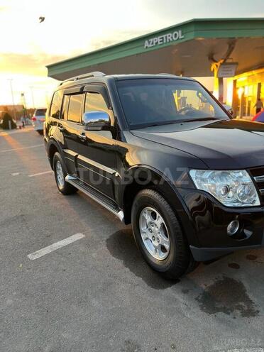 Mitsubishi Pajero 2007, 236,000 km - 3.0 l - Gəncə