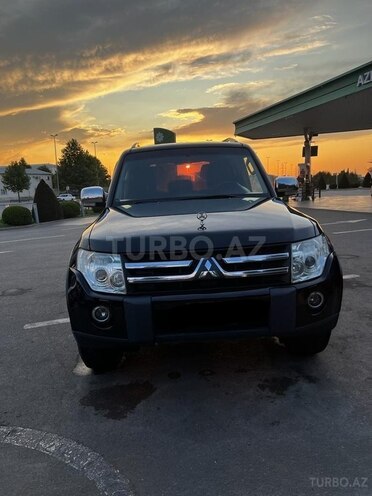 Mitsubishi Pajero 2007, 236,000 km - 3.0 l - Gəncə