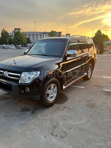 Mitsubishi Pajero 2007, 236,000 km - 3.0 l - Gəncə
