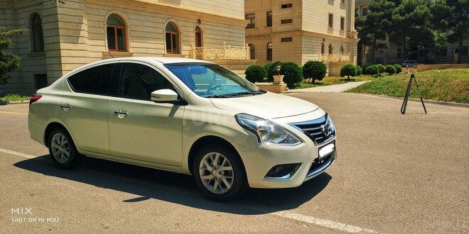 Nissan Sunny 2014, 92,700 km - 1.5 l - Bakı